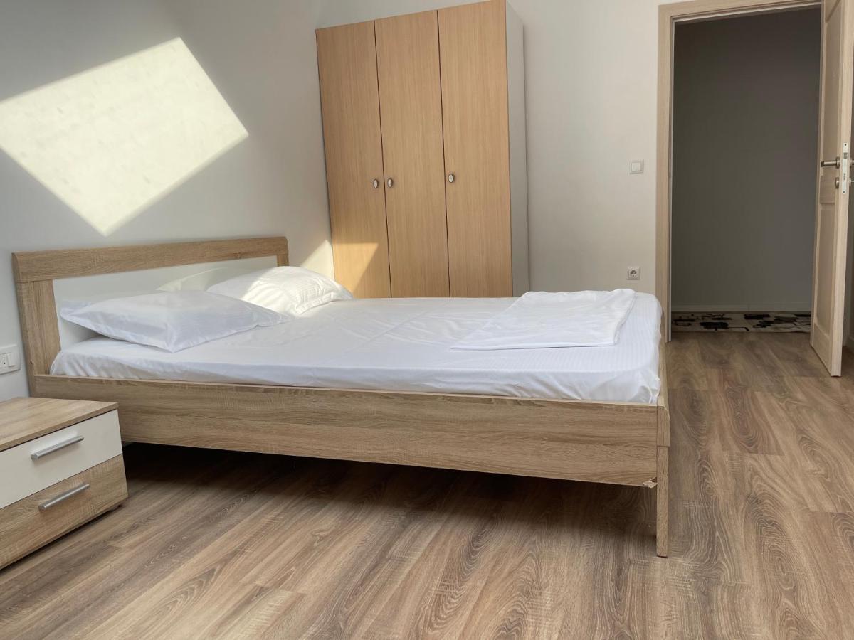 Pristina Select Apartments Zewnętrze zdjęcie